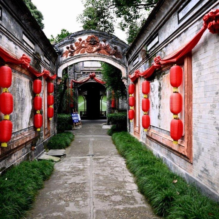 阴森的郊区